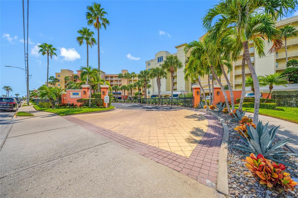 16700 GULF BOULEVARD UNIT 524, NORTH REDINGTON BEACH, FL — photo 5 of 79
