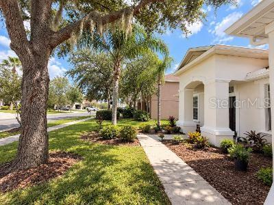 27042 FIREBUSH DRIVE, WESLEY CHAPEL, FL — photo 2 of 30