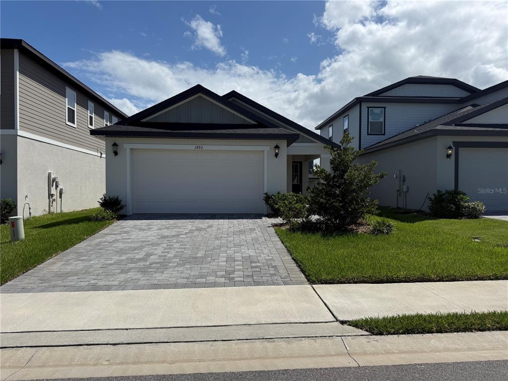 1892 ARCHER DRIVE
