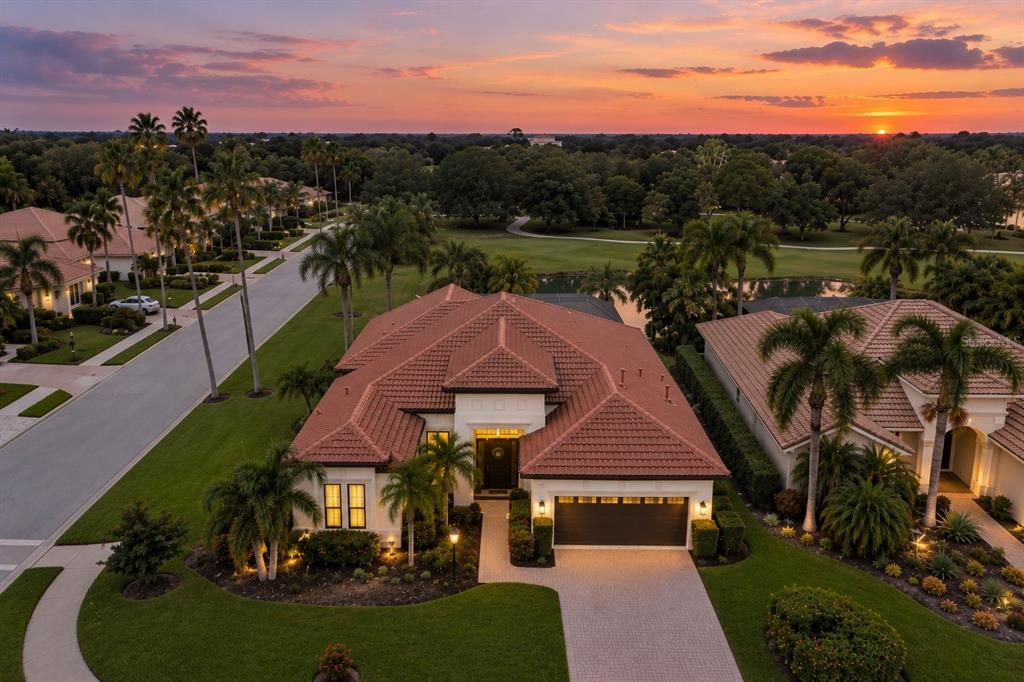 13994 SIENA LOOP, LAKEWOOD RANCH, FL — photo 2 of 30
