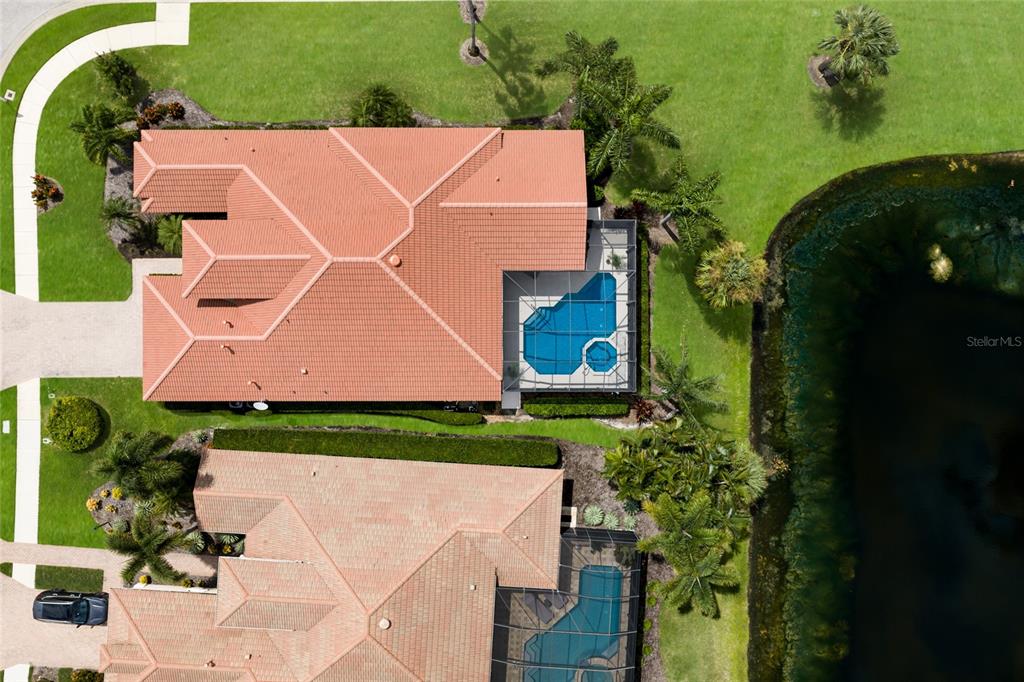 13994 SIENA LOOP, LAKEWOOD RANCH, FL — photo 3 of 30