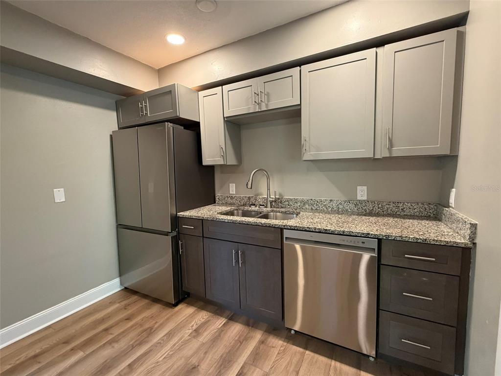101 W LEMON STREET UNIT 1, TARPON SPRINGS, FL — photo 4 of 14