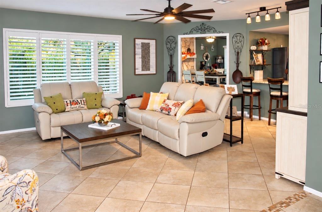 8246 PENWOOD DRIVE, PORT RICHEY, FL — photo 5 of 30
