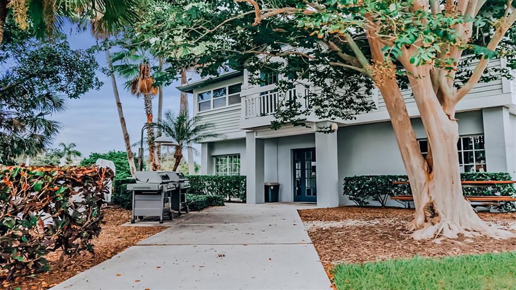 1226 SIESTA BAYSIDE DRIVE UNIT 1226-C