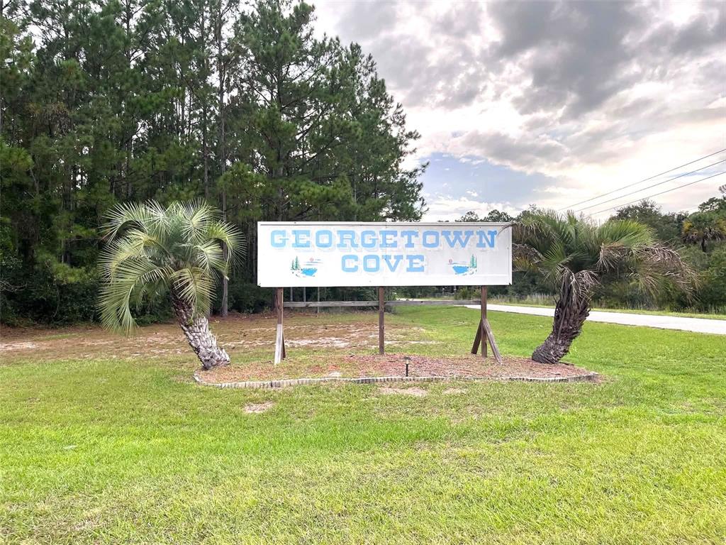 334 REDWOOD BOULEVARD, GEORGETOWN, FL — photo 4 of 11