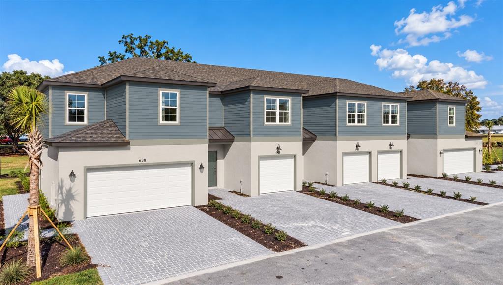 2286 RED PINE COURT