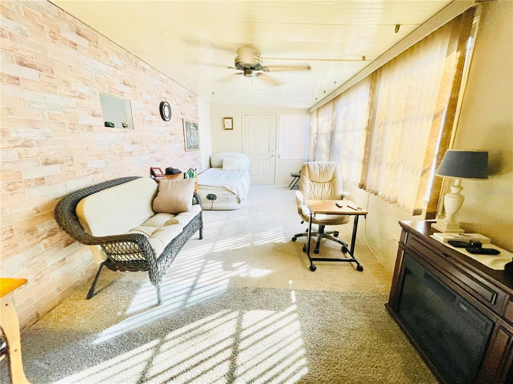 3275 26TH AVENUE E UNIT 107, BRADENTON, FL — photo 4 of 19