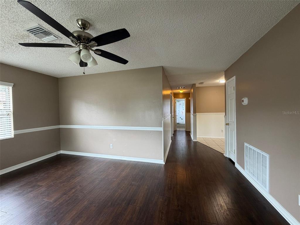 5578 61ST STREET N, ST PETERSBURG, FL — photo 3 of 30