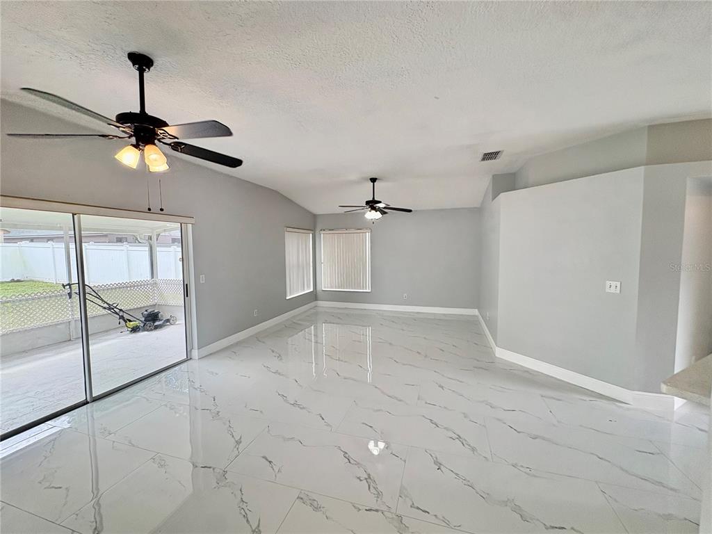 514 SHORT PINE CIRCLE, ORLANDO, FL — photo 5 of 28
