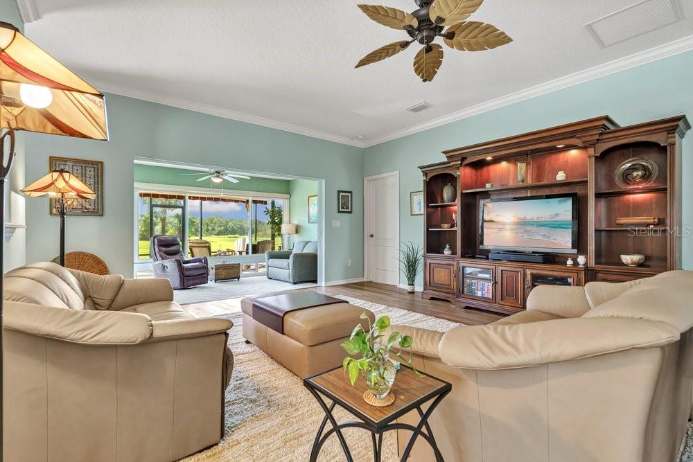 5811 GREENBRIAR LOOP, LEESBURG, FL — photo 4 of 30