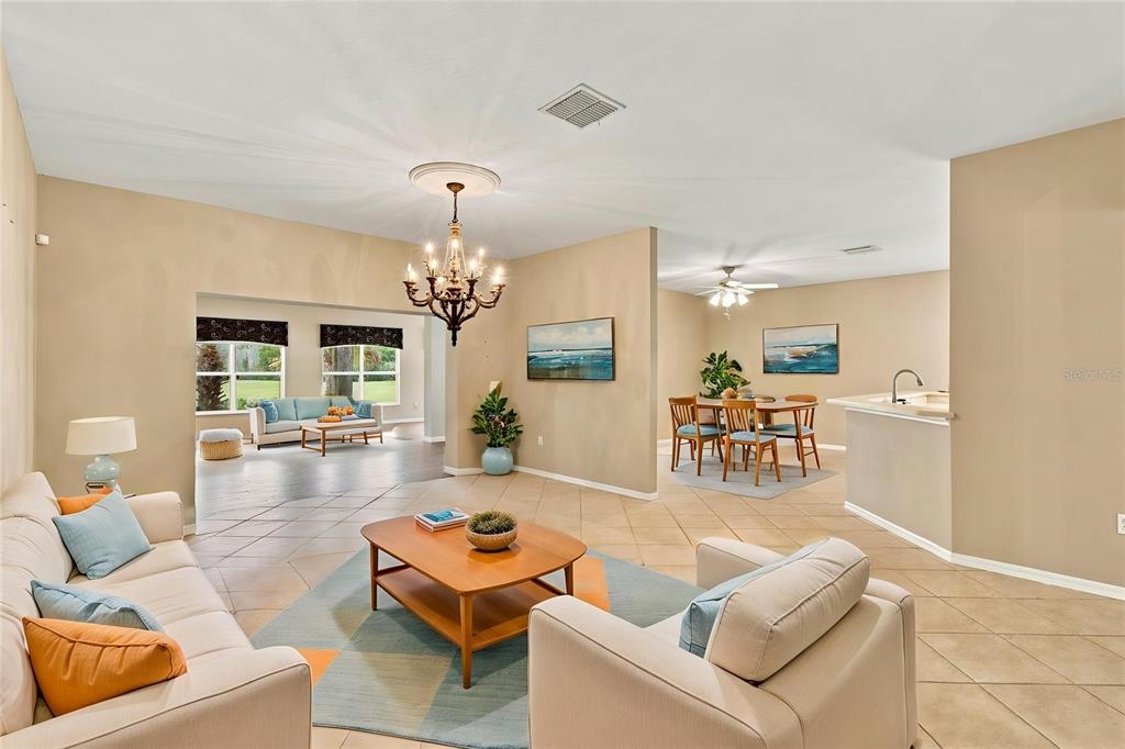 352 HAMRICK DR, POINCIANA, FL — photo 3 of 76
