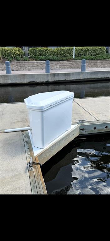 371 CHANNELSIDE WALKWAY UNIT 10, TAMPA, FL — photo 4 of 7