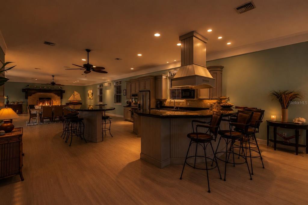708 OCEAN AVENUE, NEW SMYRNA BEACH, FL — photo 5 of 30
