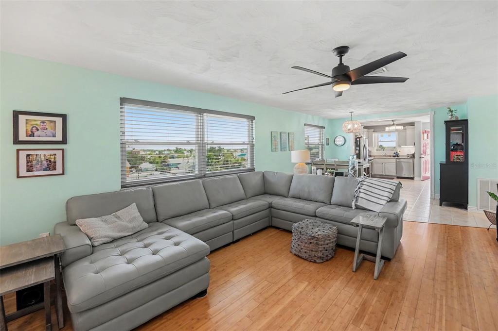 3114 59TH STREET S UNIT 401, GULFPORT, FL — photo 5 of 27