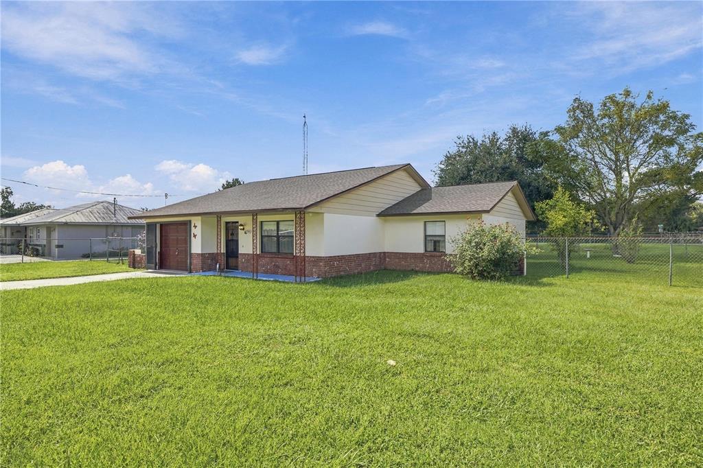 11714 SE 71ST TERRACE ROAD, BELLEVIEW, FL — photo 3 of 30