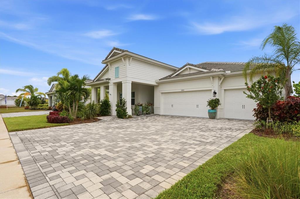11565 GLEAMING TERRACE, VENICE, FL — photo 4 of 30