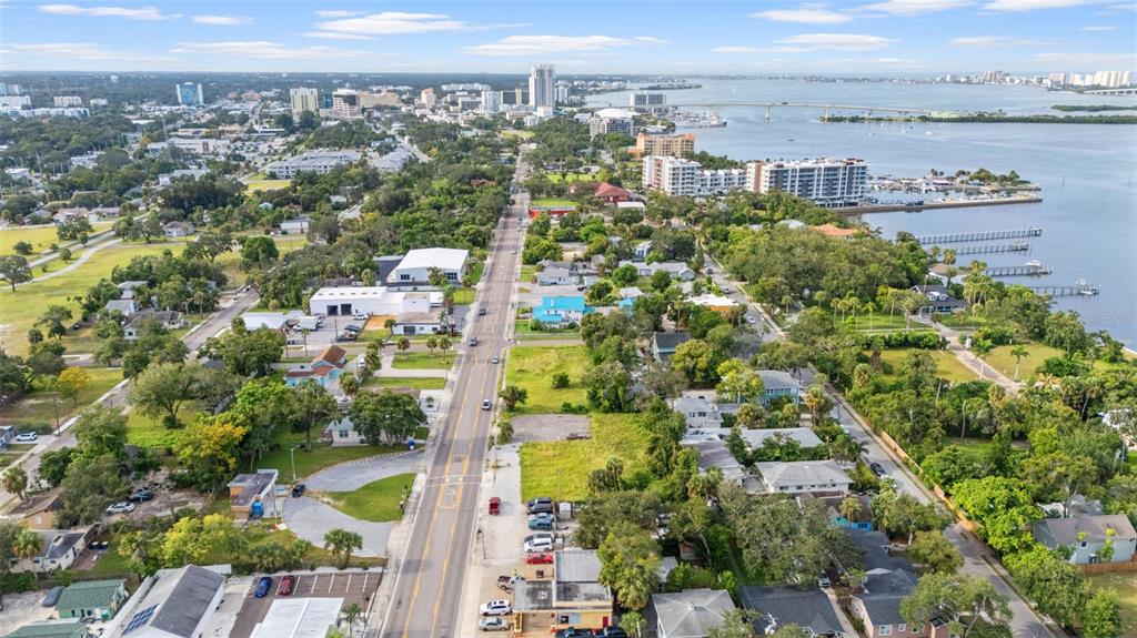 1208 N FORT HARRISON AVENUE, CLEARWATER, FL — photo 5 of 10