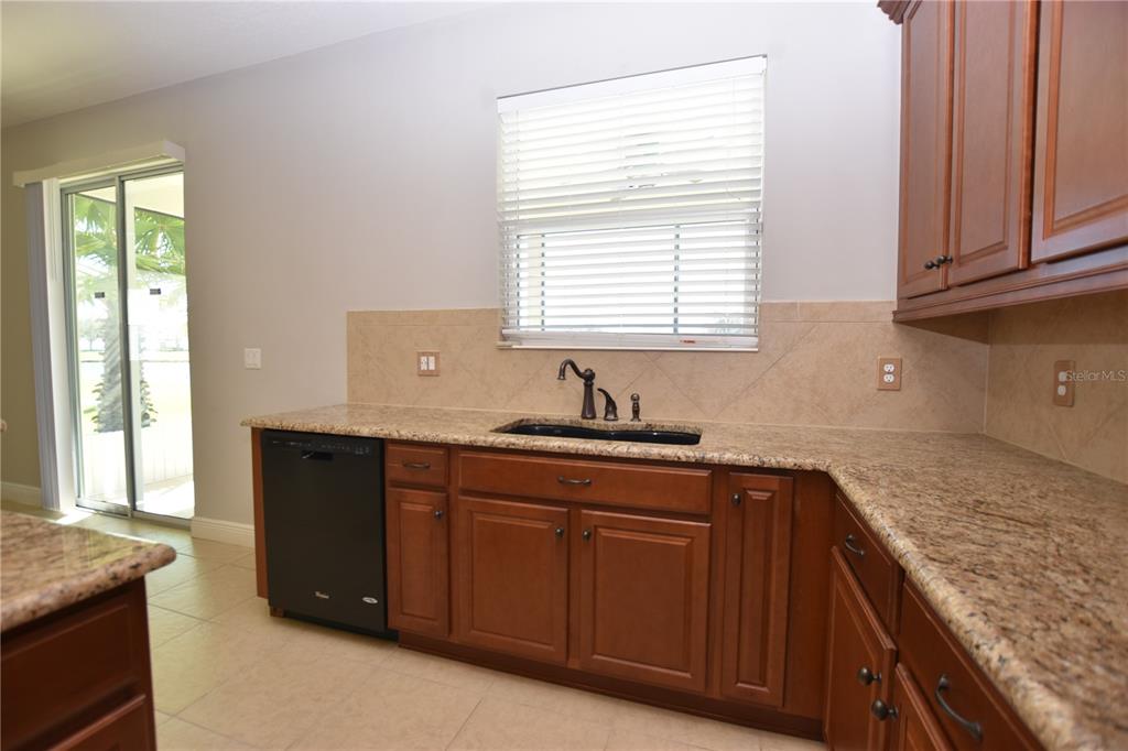 4267 MOON SHADOW LOOP, MULBERRY, FL — photo 4 of 39