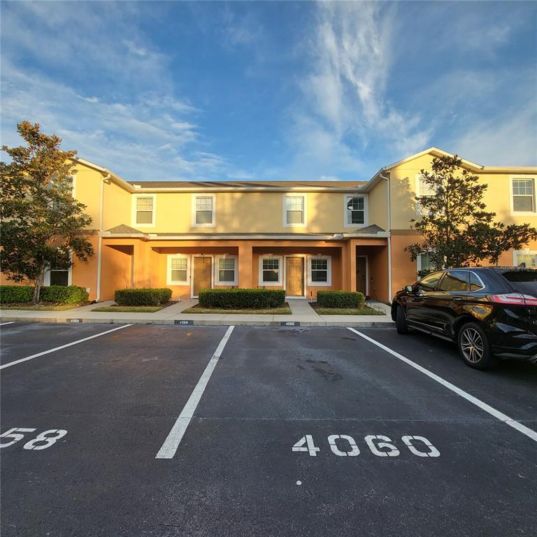 4060 WINDING VINE DRIVE