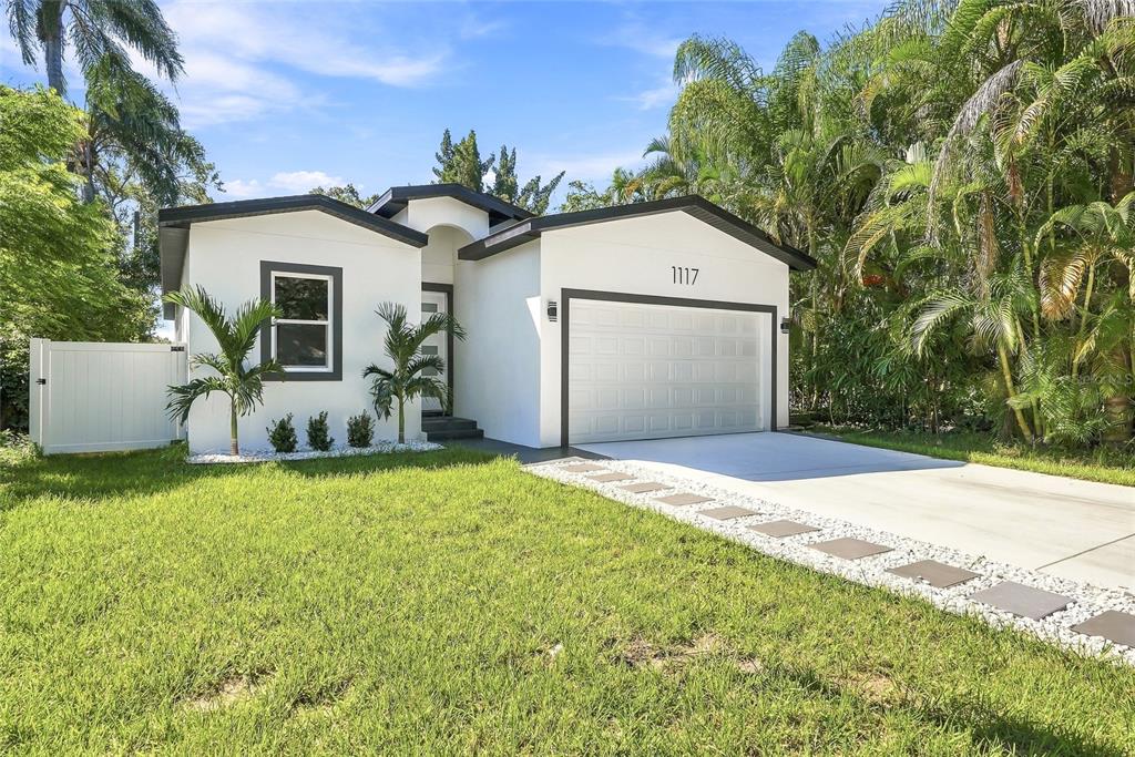 1117 15TH AVENUE NW, LARGO, FL — photo 2 of 36