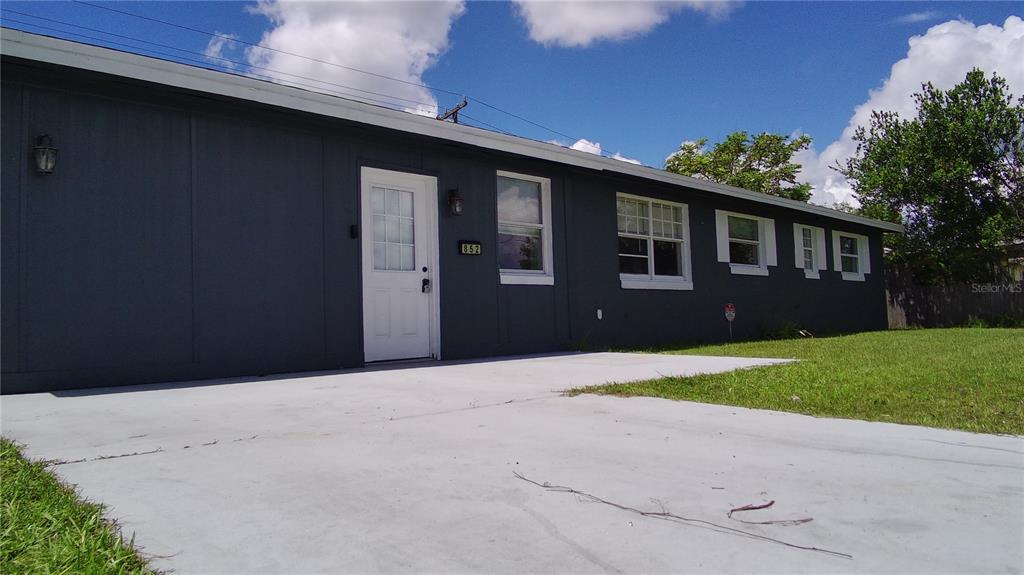 852 DERBYSHIRE ROAD, DAYTONA BEACH, FL — photo 4 of 30