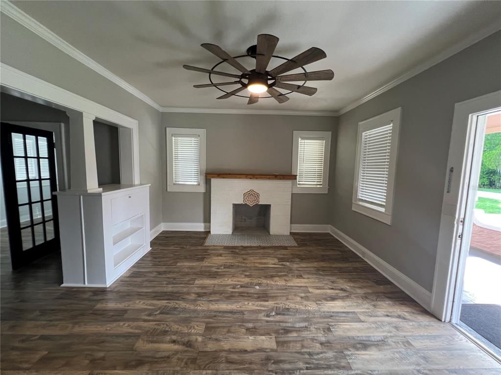 494 BRAINARD AVENUE, UMATILLA, FL — photo 3 of 30