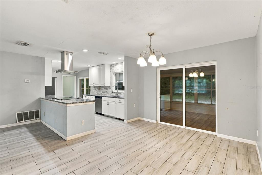 101 HIGHLAND AVENUE, DEBARY, FL — photo 4 of 30