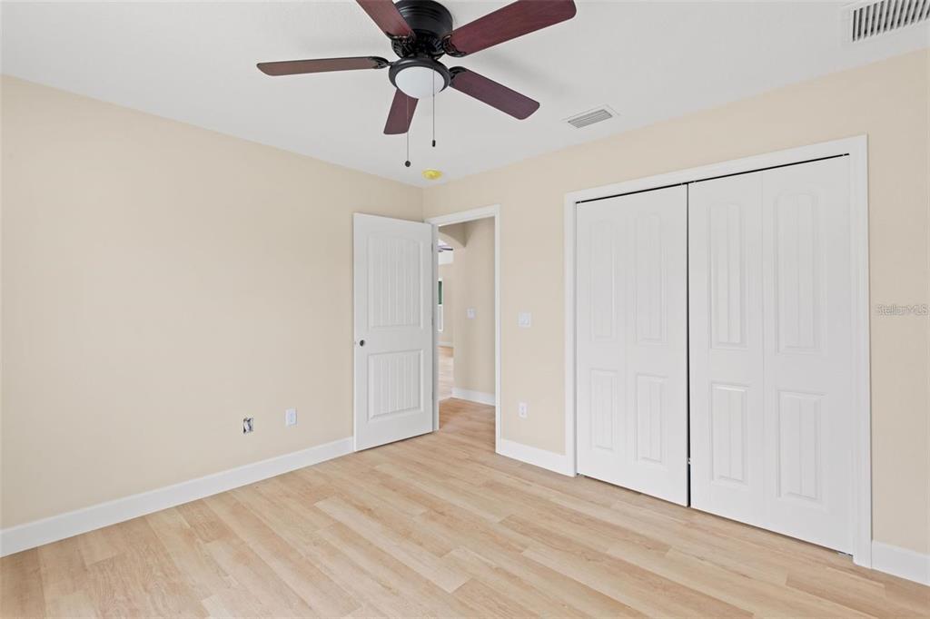6081 KNOLLWOOD DRIVE, DADE CITY, FL — photo 5 of 20