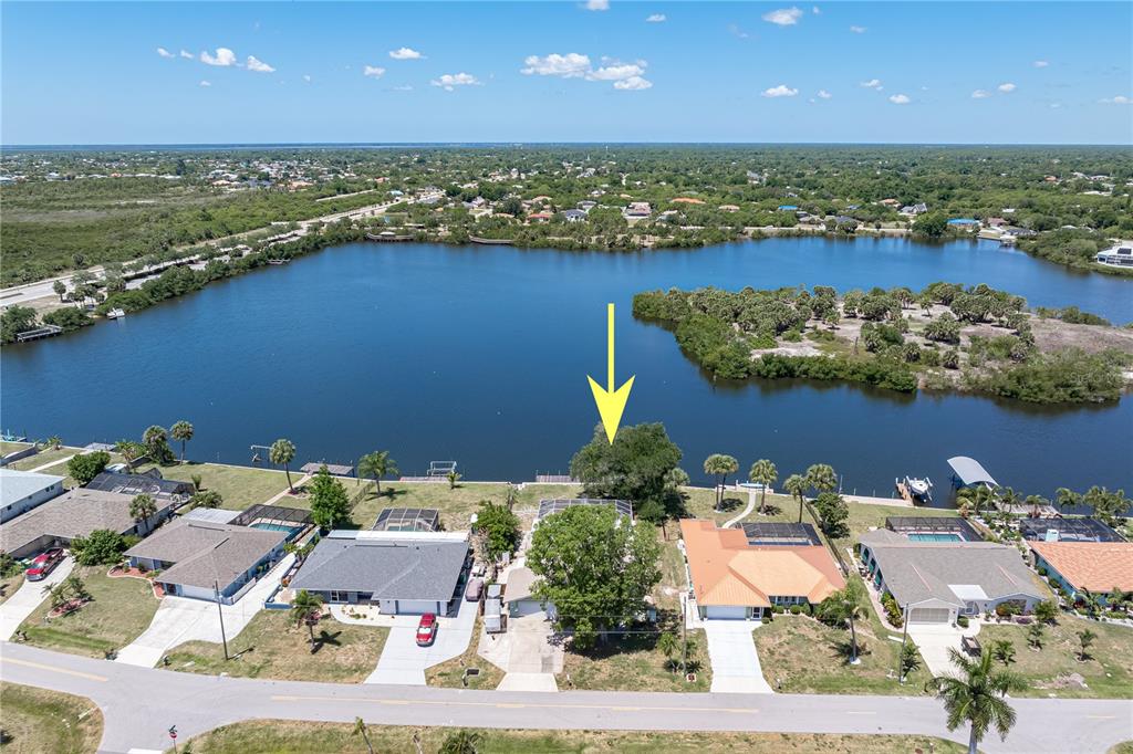 174 SPRING LAKE BOULEVARD NW, PORT CHARLOTTE, FL — photo 2 of 30