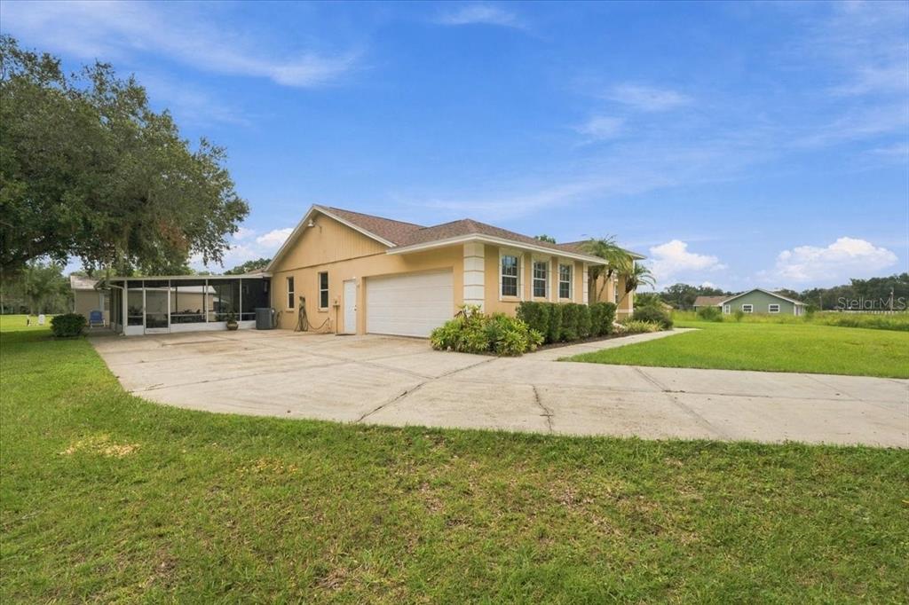 4437 FLINTLOCK LOOP, LAKELAND, FL — photo 4 of 30