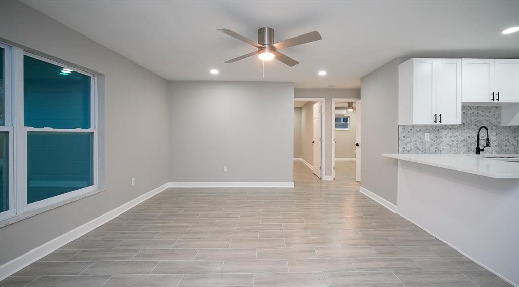 14906 N BAYSHORE DRIVE, MADEIRA BEACH, FL — photo 4 of 30