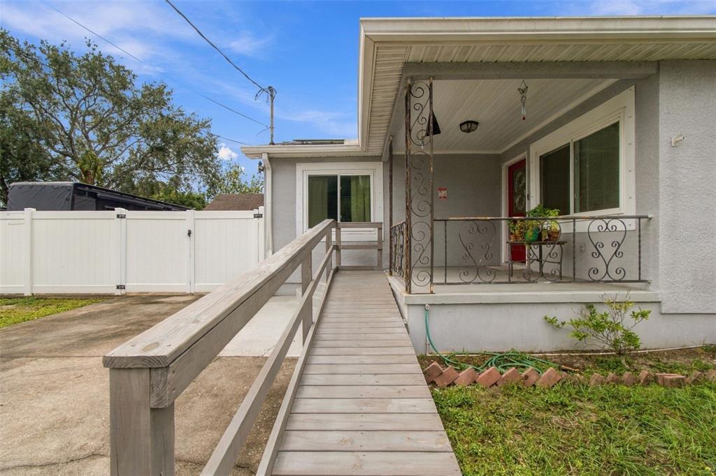 2908 W ARCH STREET, TAMPA, FL — photo 4 of 30