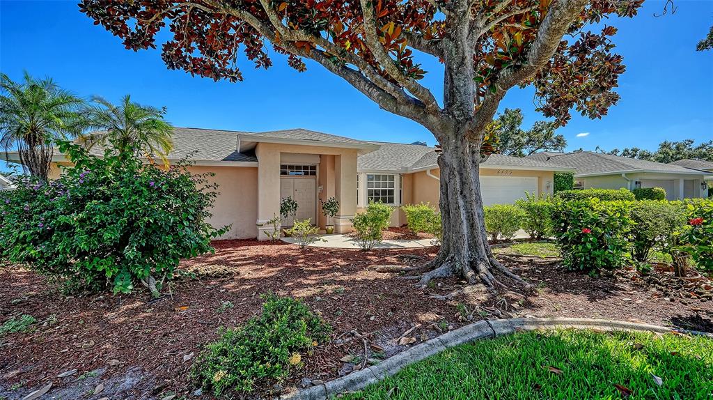 4487 DIAMOND CIRCLE E