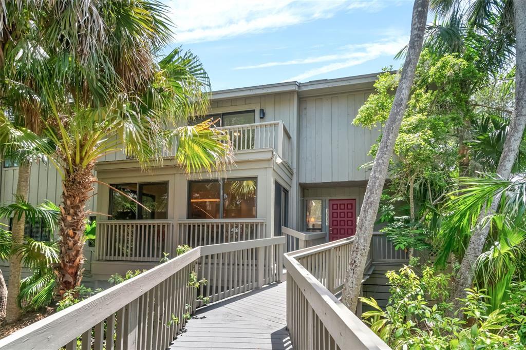 1347 LANDINGS DRIVE UNIT 6