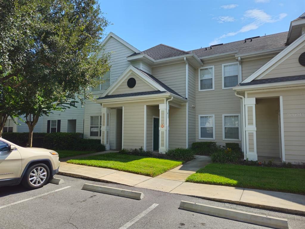 200 SOUTHERN PECAN CIRCLE UNIT 203