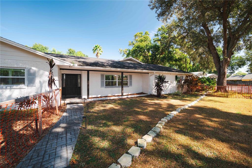 15509 CASEY ROAD, TAMPA, FL — photo 3 of 25