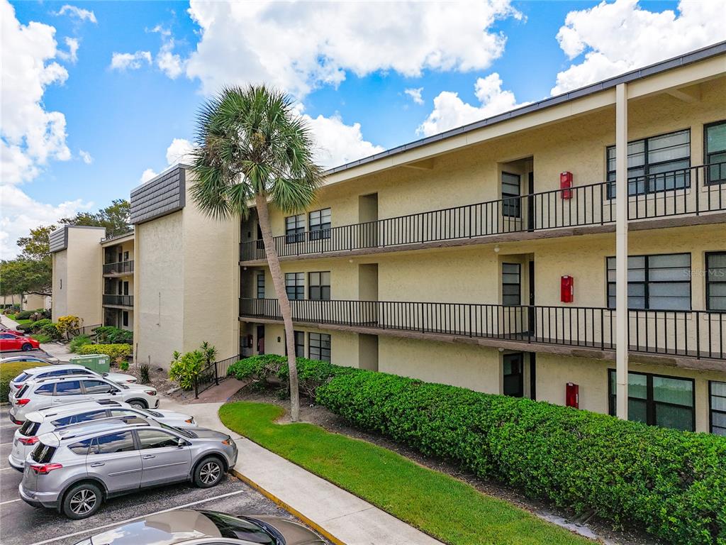 14130 ROSEMARY LANE UNIT 3215