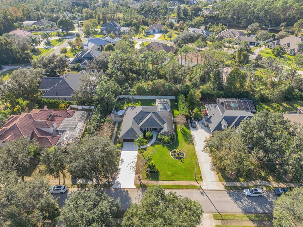 52 CAMBRIDGE TRACE