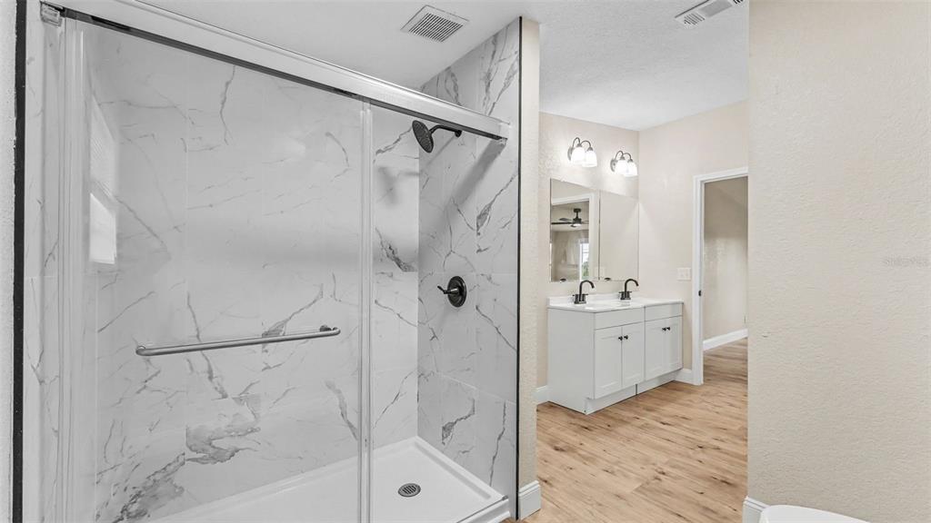 207 BRADBURY ROAD, HAINES CITY, FL — photo 3 of 26