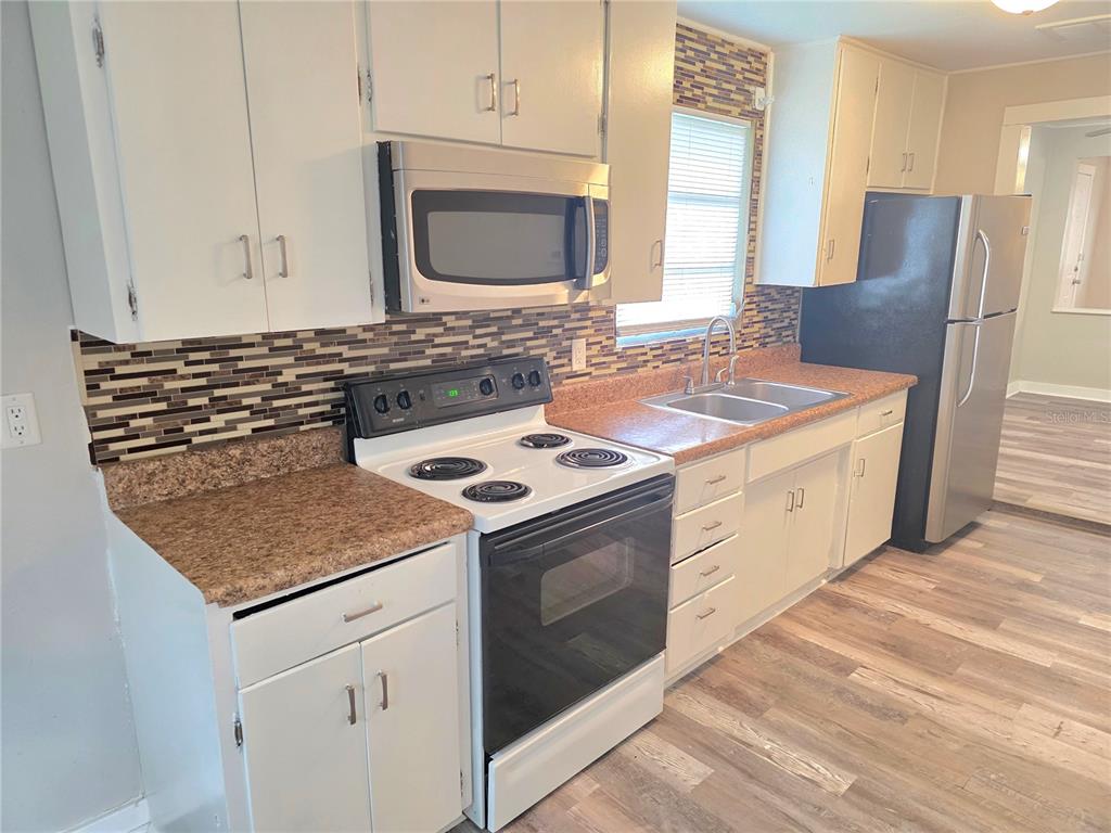 521 SMITH & UNION ST LOTS 53 & 54, BROOKSVILLE, FL — photo 4 of 14