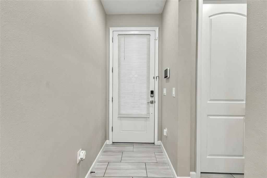 591 LAKE SMART BOULEVARD, WINTER HAVEN, FL — photo 5 of 48