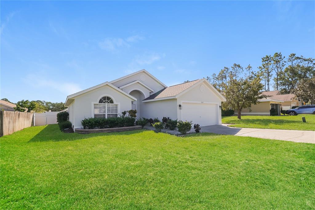 2222 MAJESTIC EAGLE CIRCLE, CLERMONT, FL — photo 2 of 15