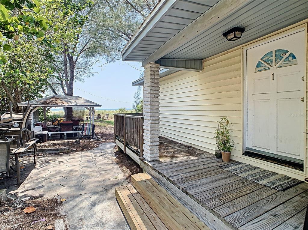 10218 GULF BOULEVARD, TREASURE ISLAND, FL — photo 4 of 31
