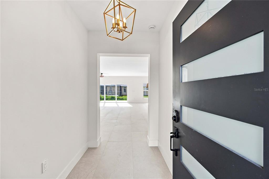 5820 OXALIS ROAD, VENICE, FL — photo 3 of 28