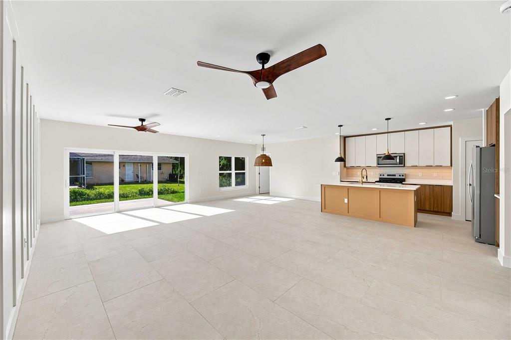 5820 OXALIS ROAD, VENICE, FL — photo 5 of 28
