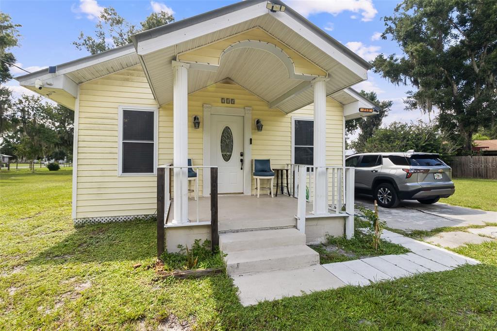 715 N JOHNSON AVENUE, ARCADIA, FL — photo 2 of 28