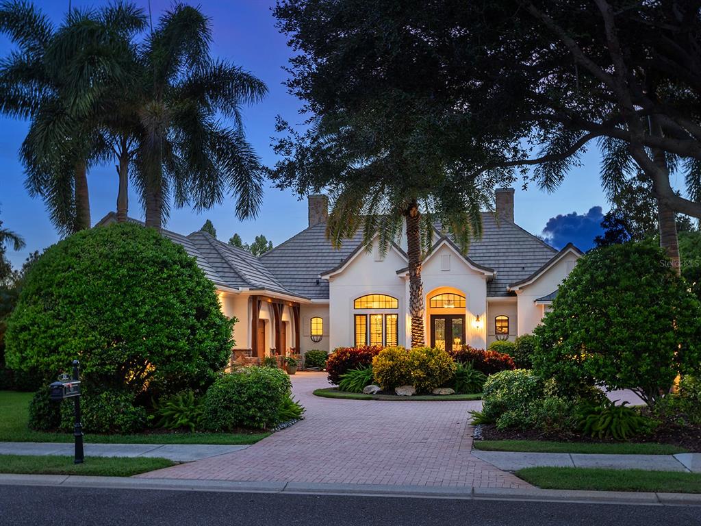 8214 PORTLIGHT COURT, LAKEWOOD RANCH, FL — photo 2 of 30