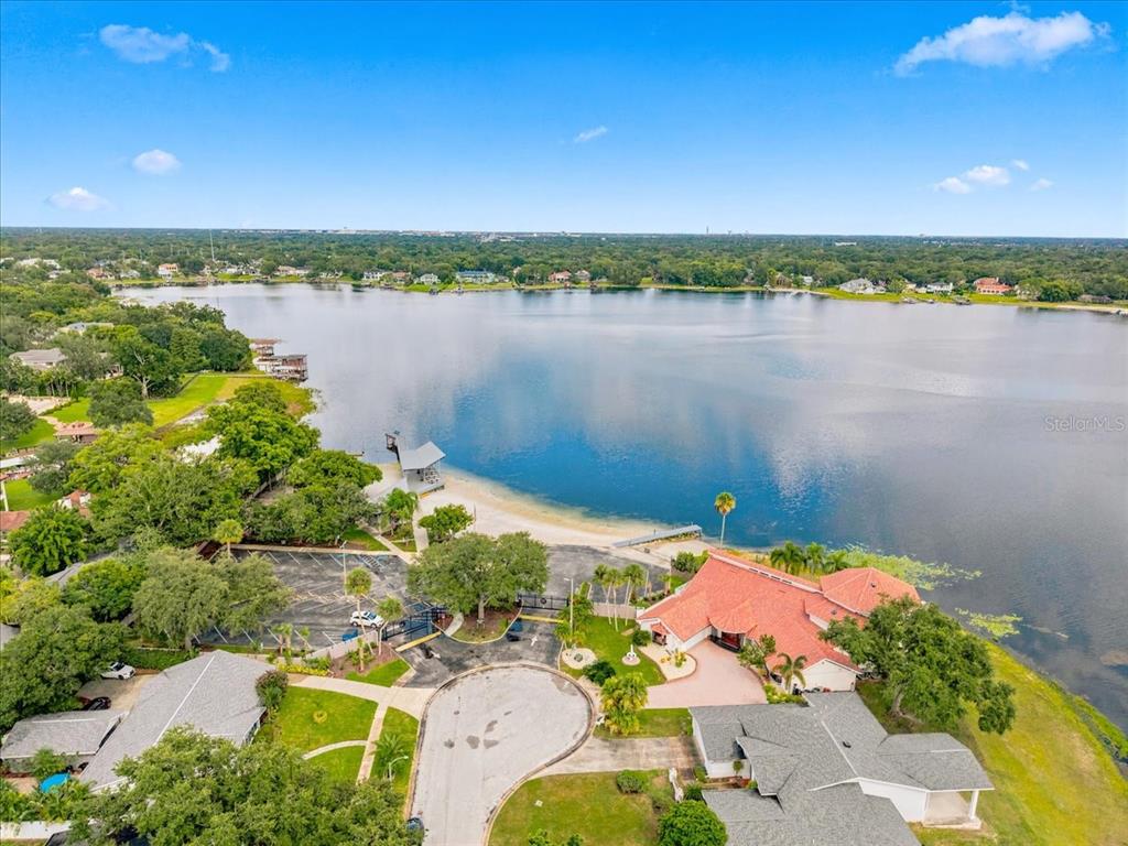 11609 CARROLLWOOD DRIVE, TAMPA, FL — photo 4 of 30