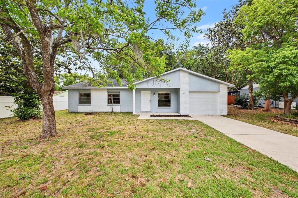 567 MOONRAKER COURT