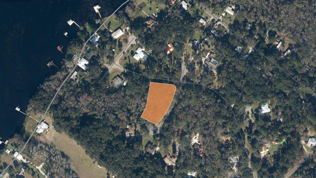 SPRING CREEK DRIVE, SAN MATEO, FL — photo 2 of 3